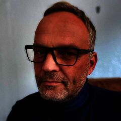 Portrait Dirk Neubauer